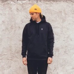 Planks - Sticks - Herre Hoodie -Alpina Snowboard Butik planks sticks herre hoodie 1